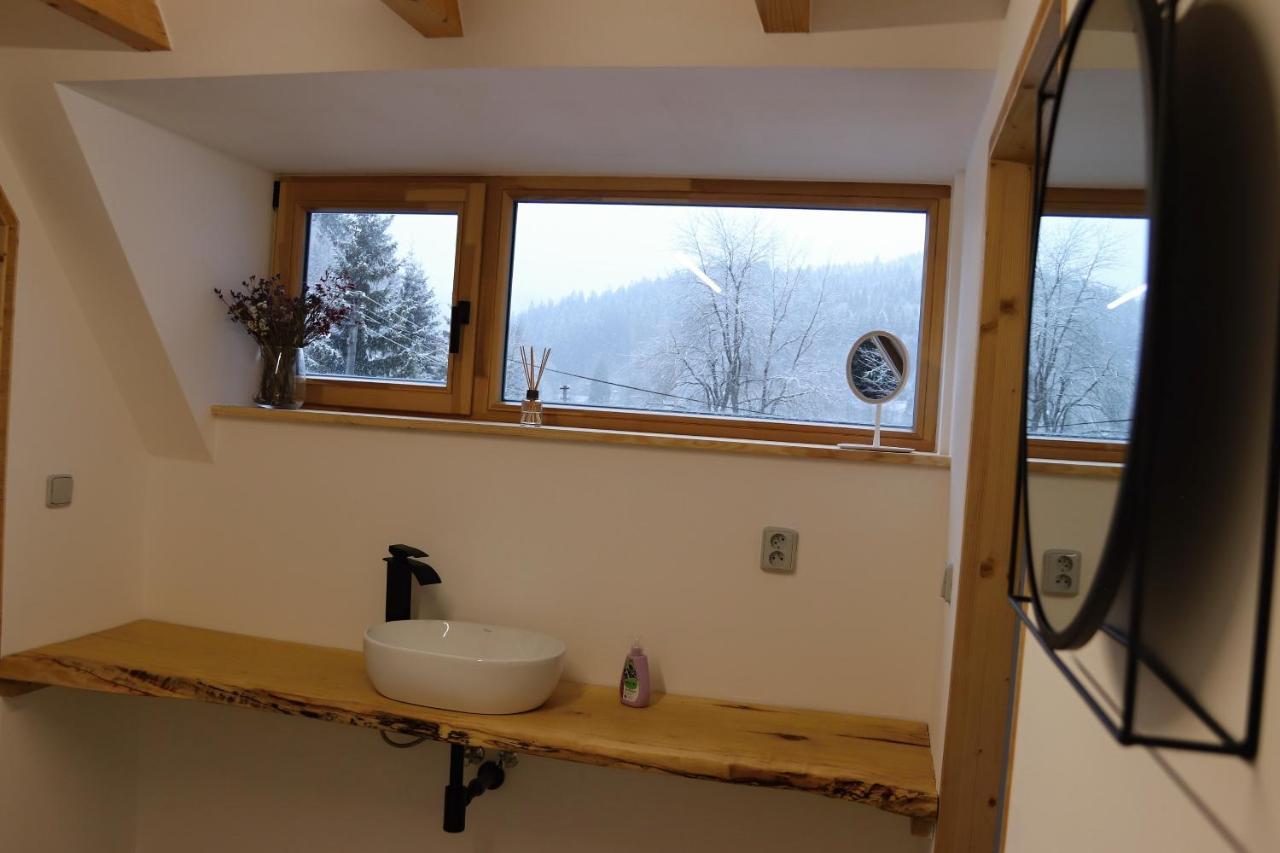 Pod Beskydem, Velke Karlovice